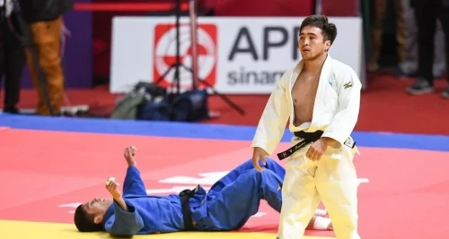 «Қарсыластың мойнын қайырған». Елдос Сметов Grand Slam турнирінен шеттетілді