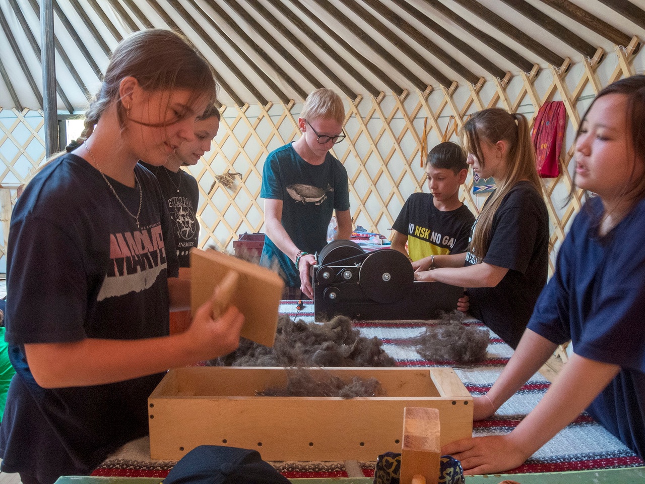 Селебеден себелеген сәуле