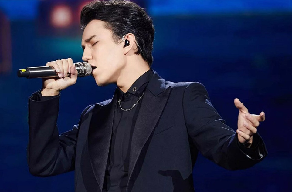 Димаш Құдайберген: Қиналғанға қол ұшын созу - ең басты парыз