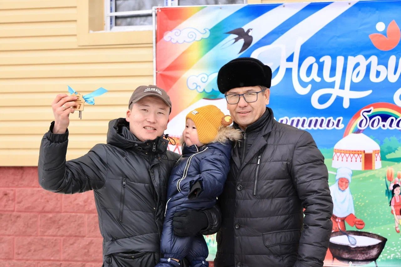 40 дәрігер үйлі болды