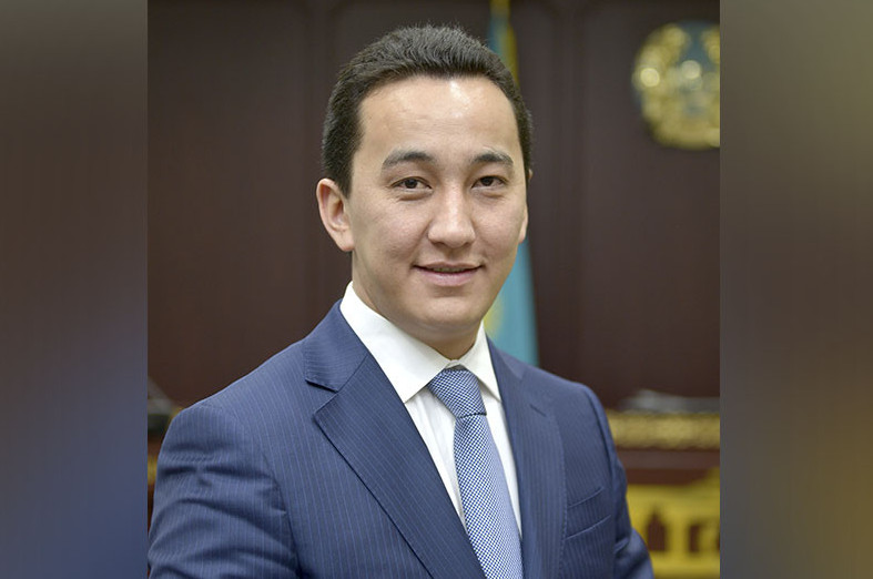 Депутат БАҚ-та букмекерлік кеңсені жарнамалауға тыйым салуды ұсынды