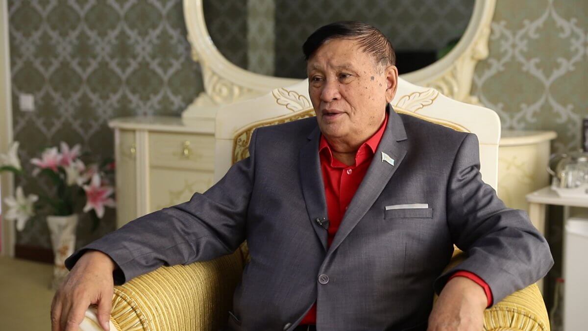 Болмысы бөлек қаламгер