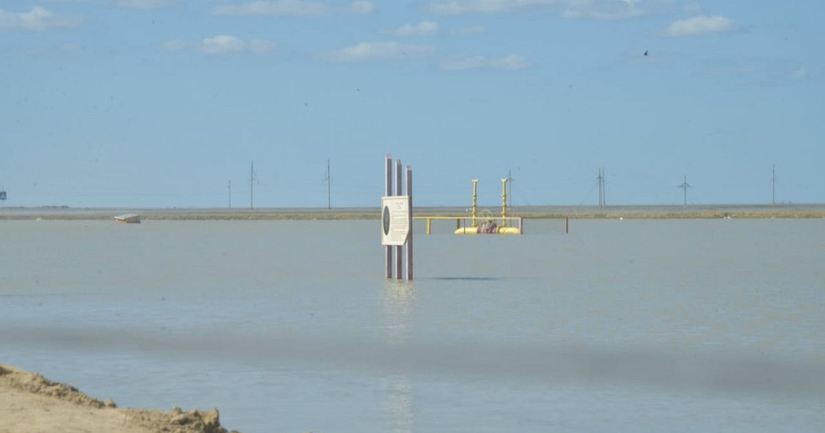 Атырау облысының су басқан ауданынан тұрғындар пойызбен эвакуацияланады