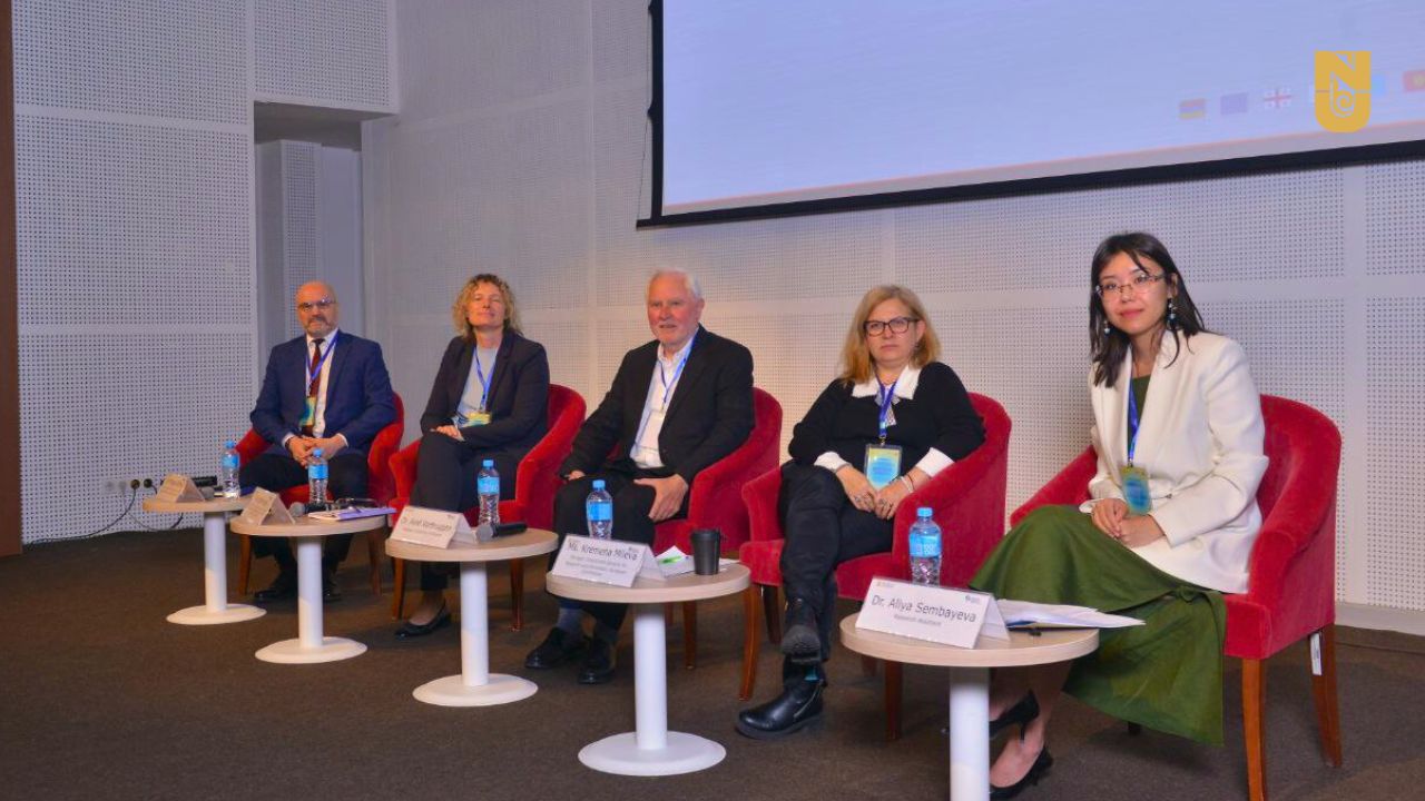 Әлемдік ғылым хабы керек