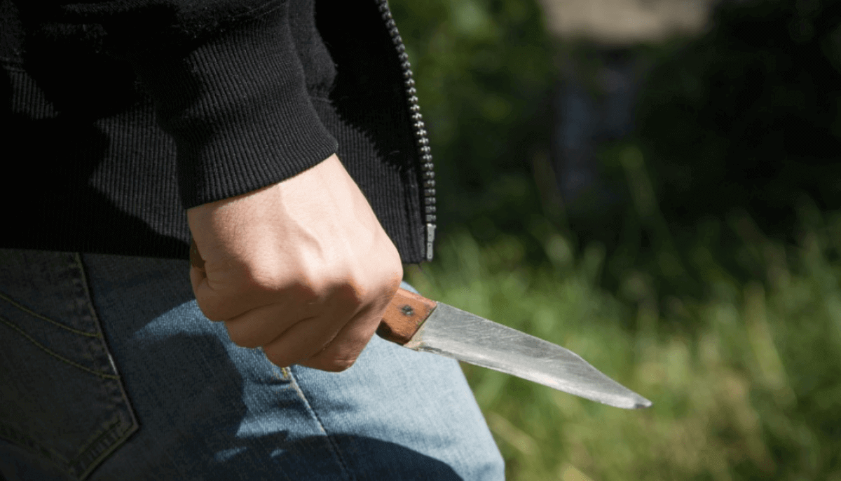 Мұраға таласып анасын пышақтап өлтірген ер адам сотталды