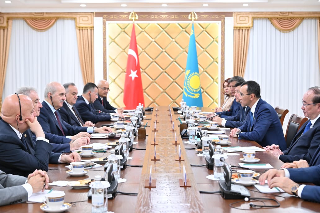 Сенат Спикері Түркия Ұлы Ұлттық Мәжілісінің Төрағасымен кездесті