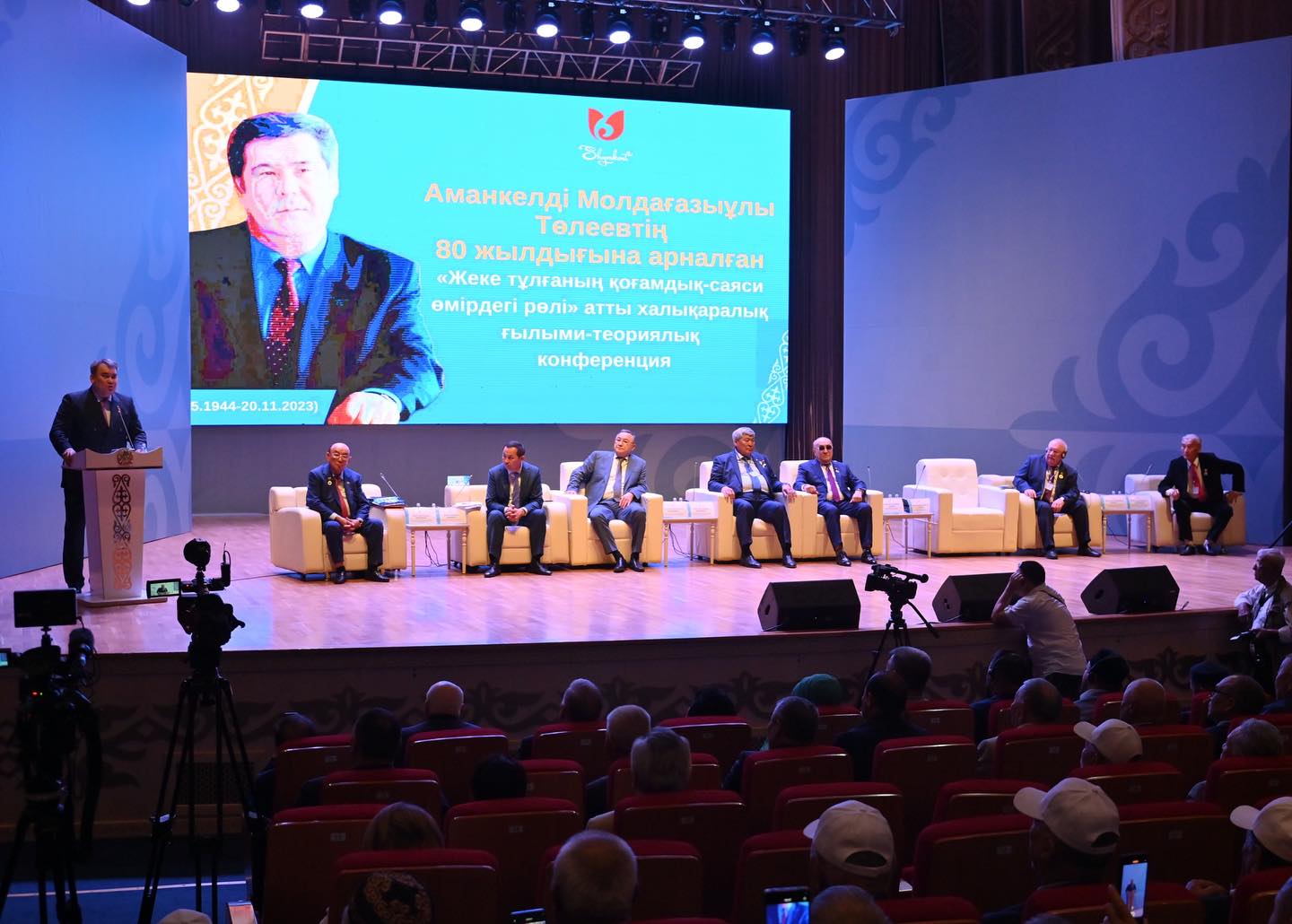 Шетте ұлт абыройын асқақтатқан қайраткер