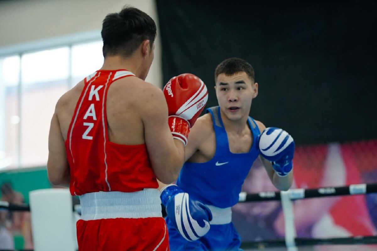 Бангкокта бақ сынайды