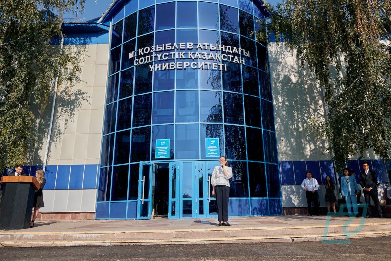 Ректорсыз университет