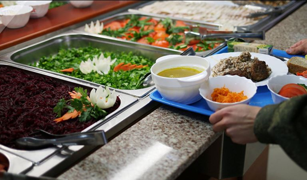 Елімізде бір отбасы жылына 75 мың теңгесін мейрамхана мен дәмханаға жұмсайды