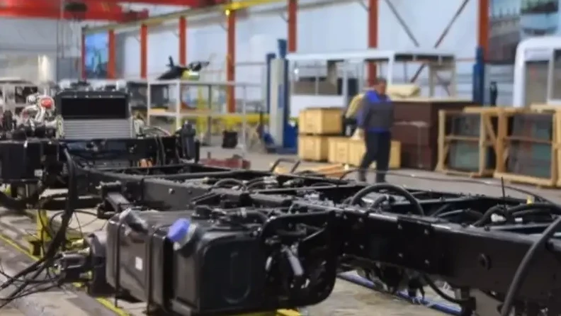 Семейде кәсіпорын жұмысшылары Үкіметке бейнеүндеу жолдады