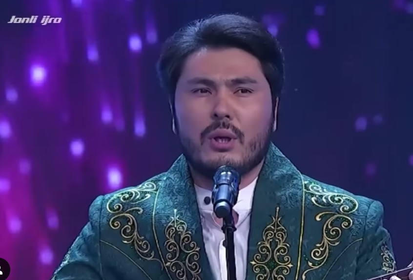 Қазақтарда керемет дауыс көп: Дәстүрлі әнші Өзбекстанның өнер майталмандарын мойындатты