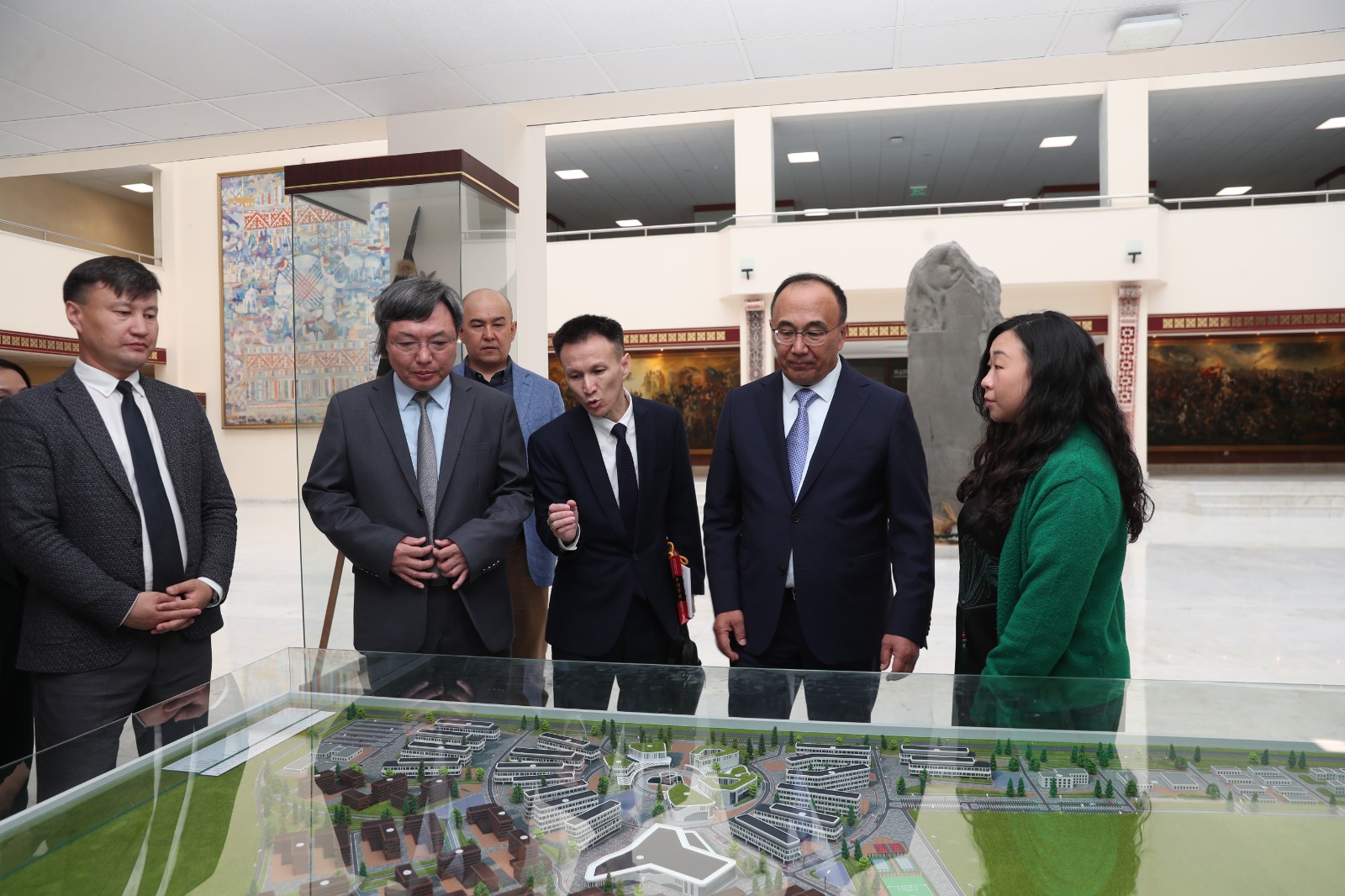 Еуразия ұлттық университетінің дипломы Қытайда беріледі