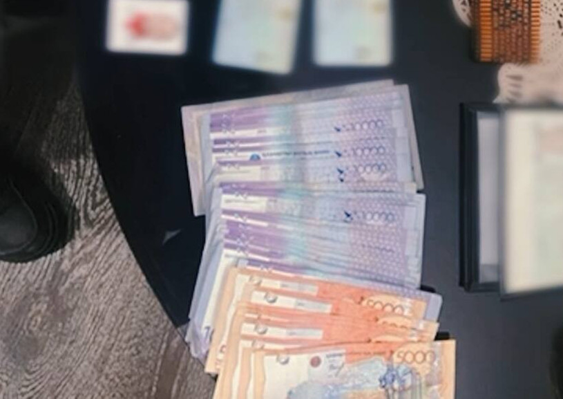 «Қорқытып қайыр сұратқан». Адам саудасымен айналысқандар ұсталды (видео)