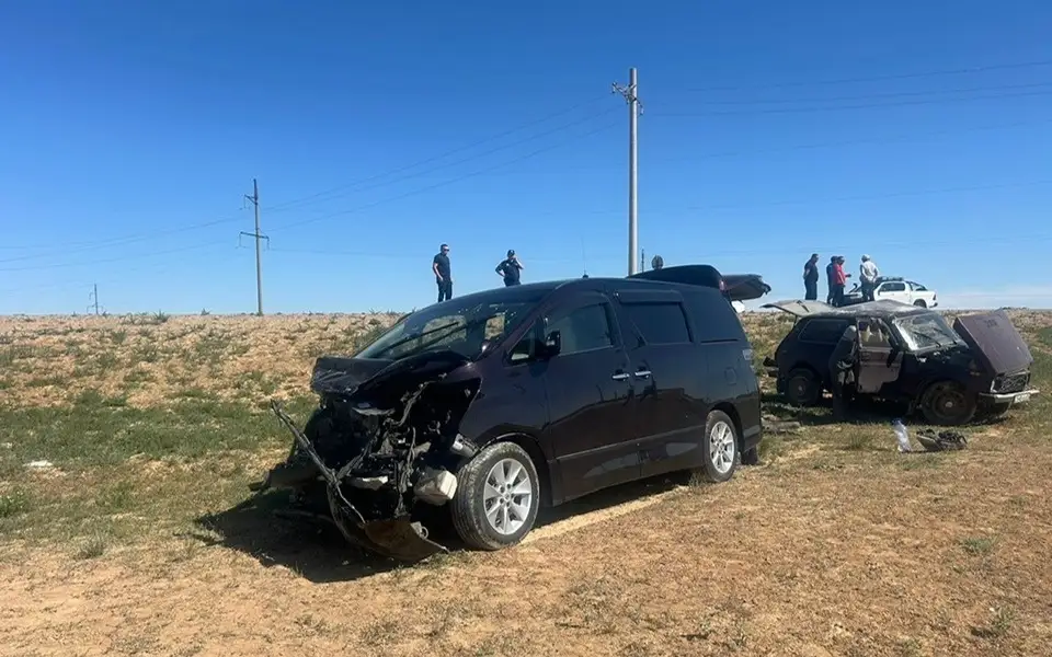Атырау облысында ірі жол апаты болды, 4 адам зардап шекті