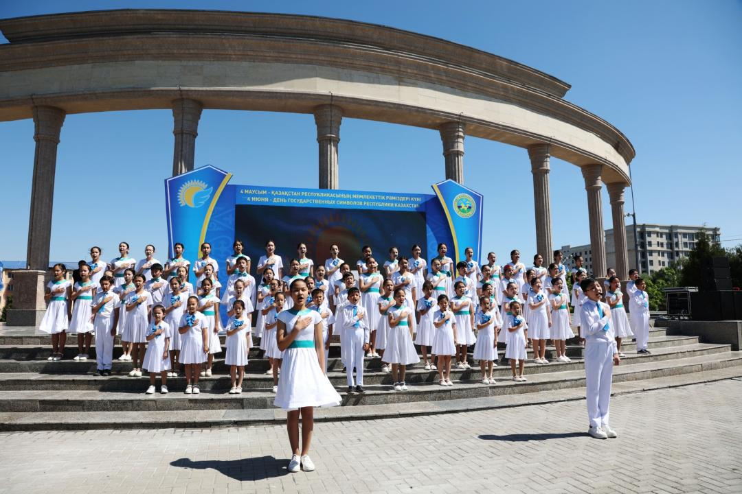 Әулиеатадағы елшілдер форумы