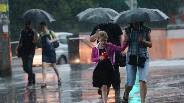 Нөсер жауын мен аптап ыстық: Демалыс күндеріне арналған ауа райы болжамы