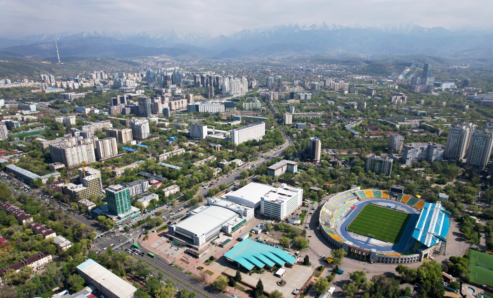 Заңсыз құрылыс жарға жығады