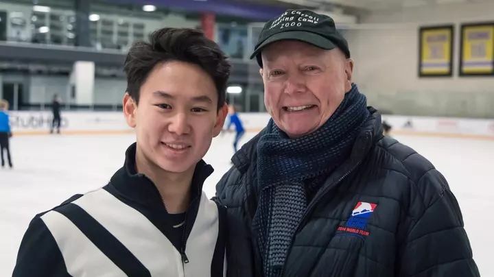 Денис Тенді жаттықтырған бапкер өмірден өтті