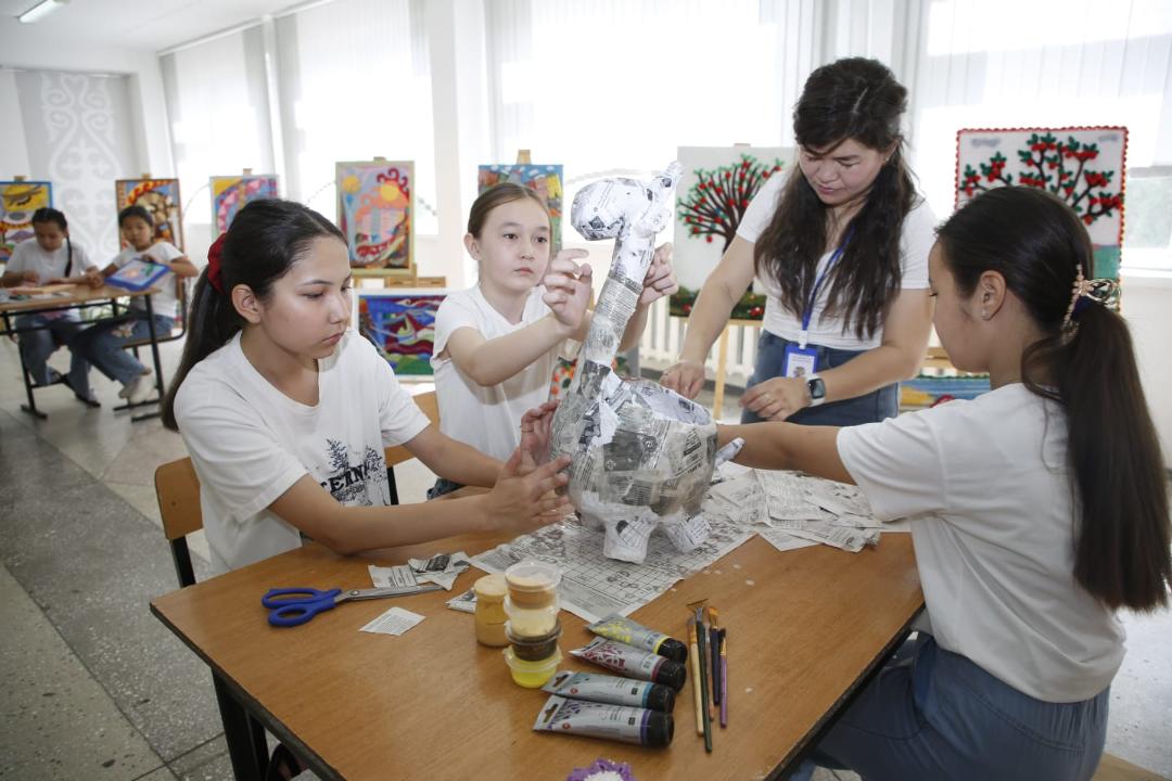 Қалдықтарды кәдеге жаратып отыр