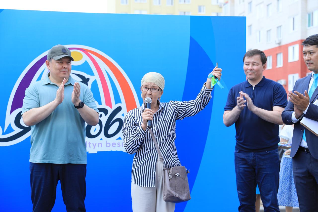 Вице-премьер Ақтөбе облысында салынып жатқан тұрғын үйлердің сапасын тексерді