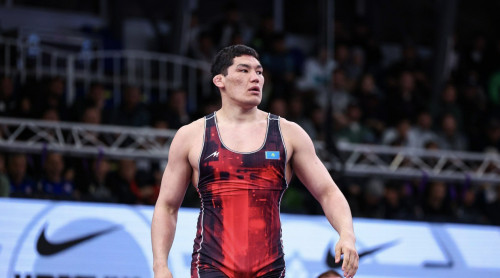 Әлішер Ерғали әлемдегі 10 үздік балуанның қатарына кірді