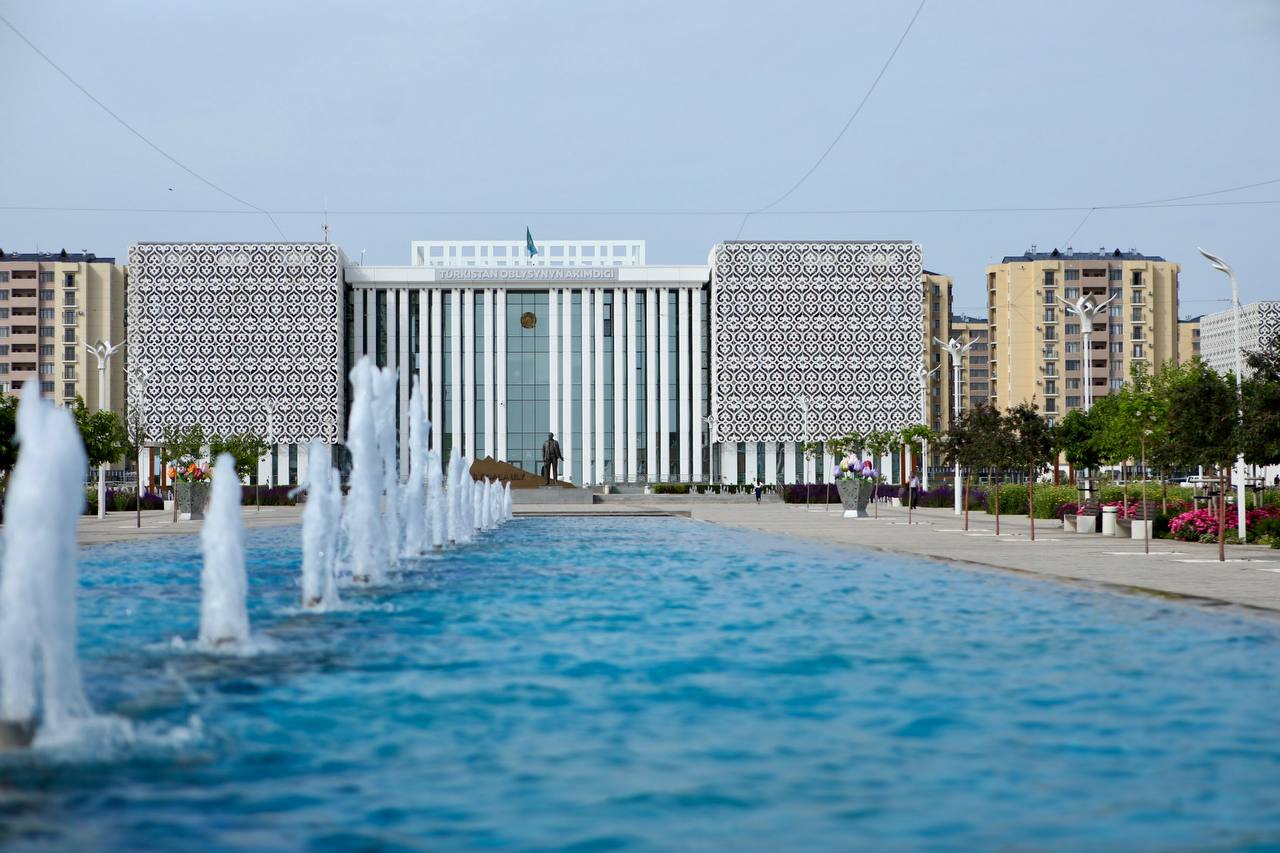 Астанада субұрқақтар іске қосылды