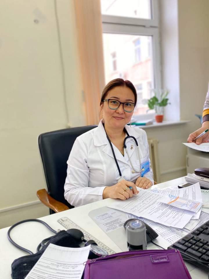 Үздік отбасылық дәрігер