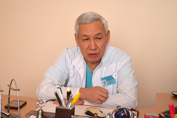 Алғыс арқалаған хирург