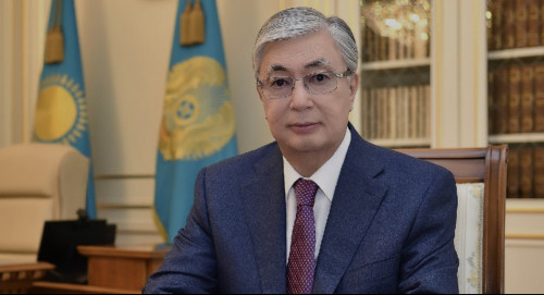 Қасым-Жомарт Тоқаев медицина қызметкерлерін құттықтады