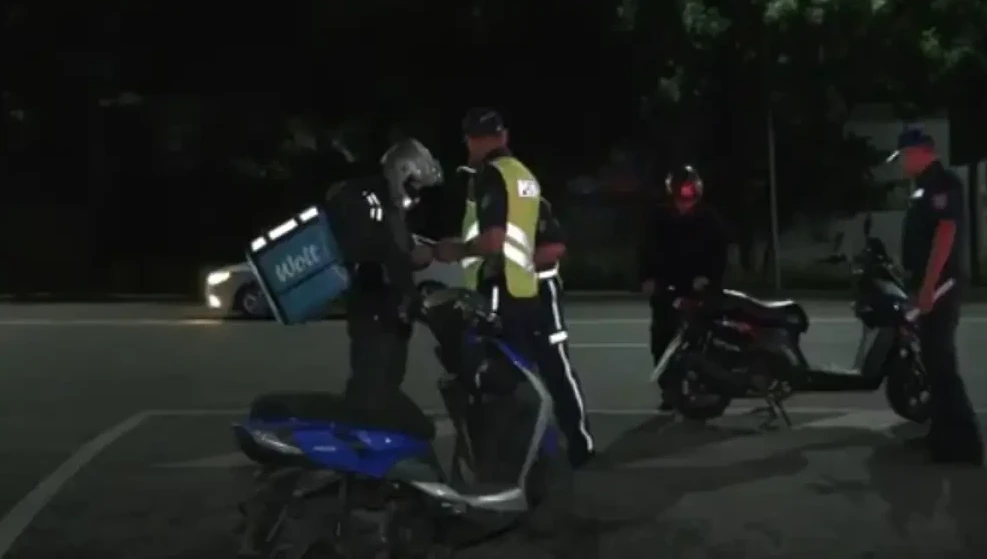Алматыда бір тәулікте тәртіп бұзған 26 мопедші ұсталды