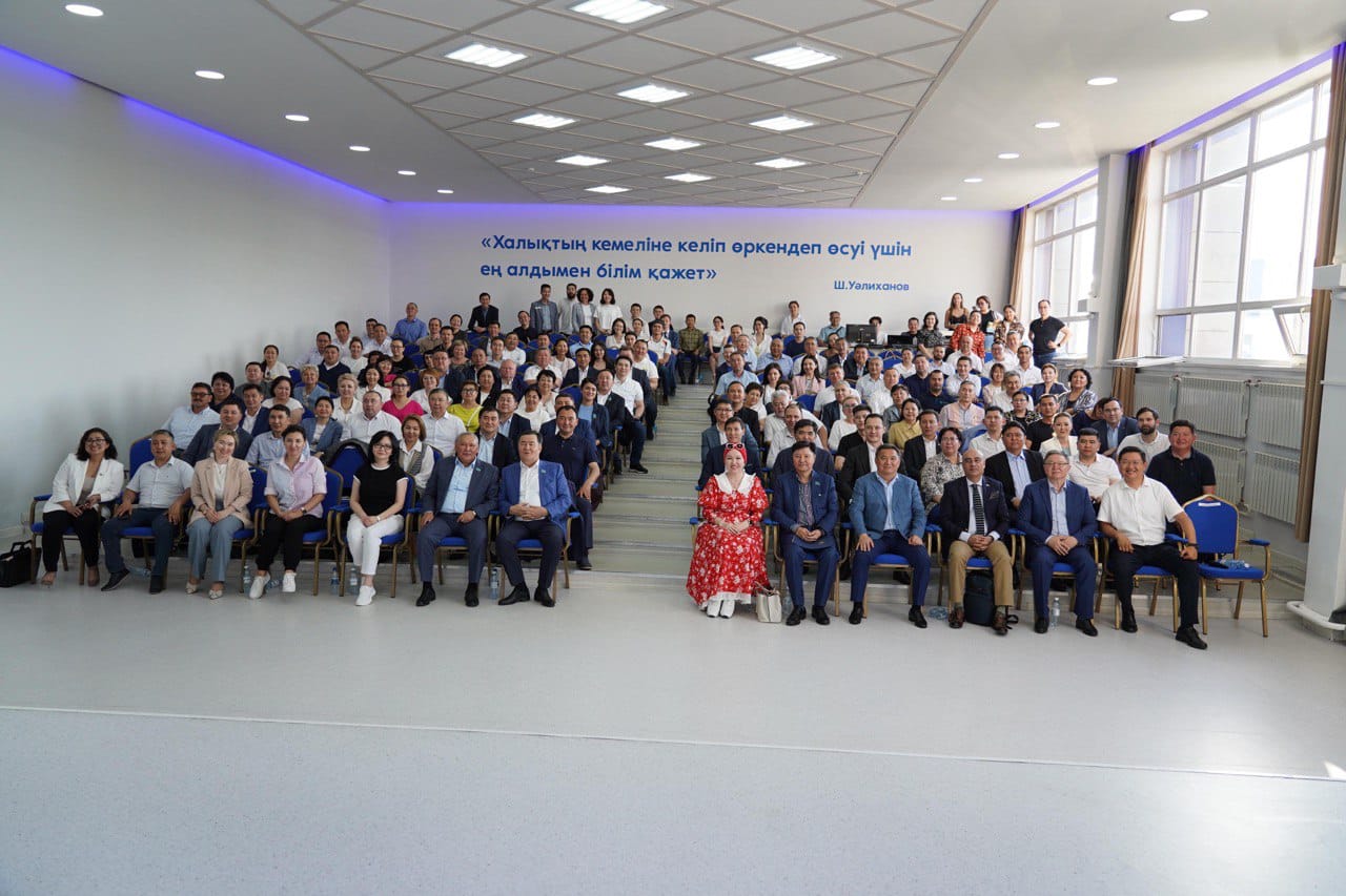 Сенат төрағасының орынбасары Жақып Асанов: Үдеткіштер –  тыңдау және іске асыру мүмкіндігі