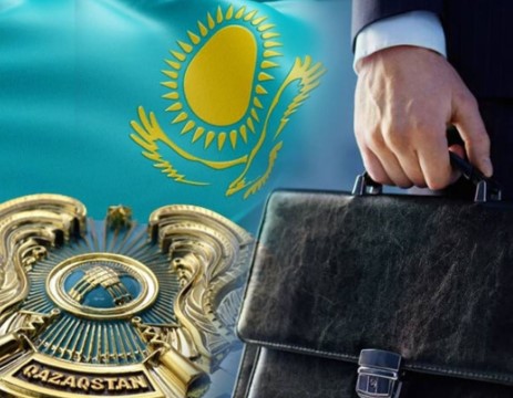 Президент мемлекеттік қызметшілерді кәсіби мерекелерімен құттықтады