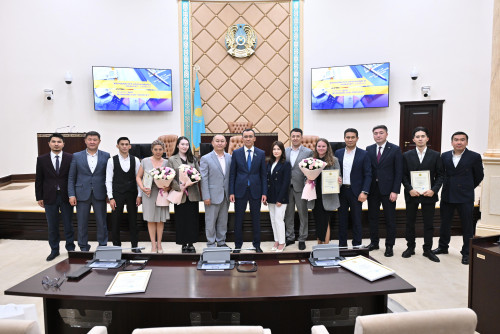 «Парасат» байқауының жеңімпаздары марапатталды