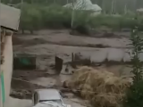 Қырғызстанда сел жүрді: 5 адам қаза тауып, ондаған аула су астында қалды