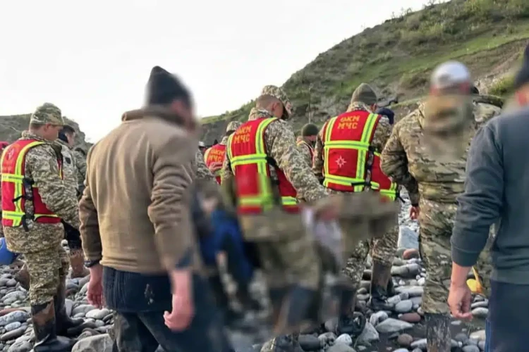 Көрші елге гуманитарлық көмек жөнелтті