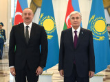 Қасым-Жомарт Тоқаев Ильхам Әлиевпен кездесу өткізді