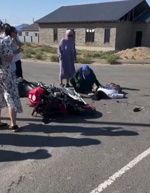 Атырауда мопед пен автобус соқтығысты