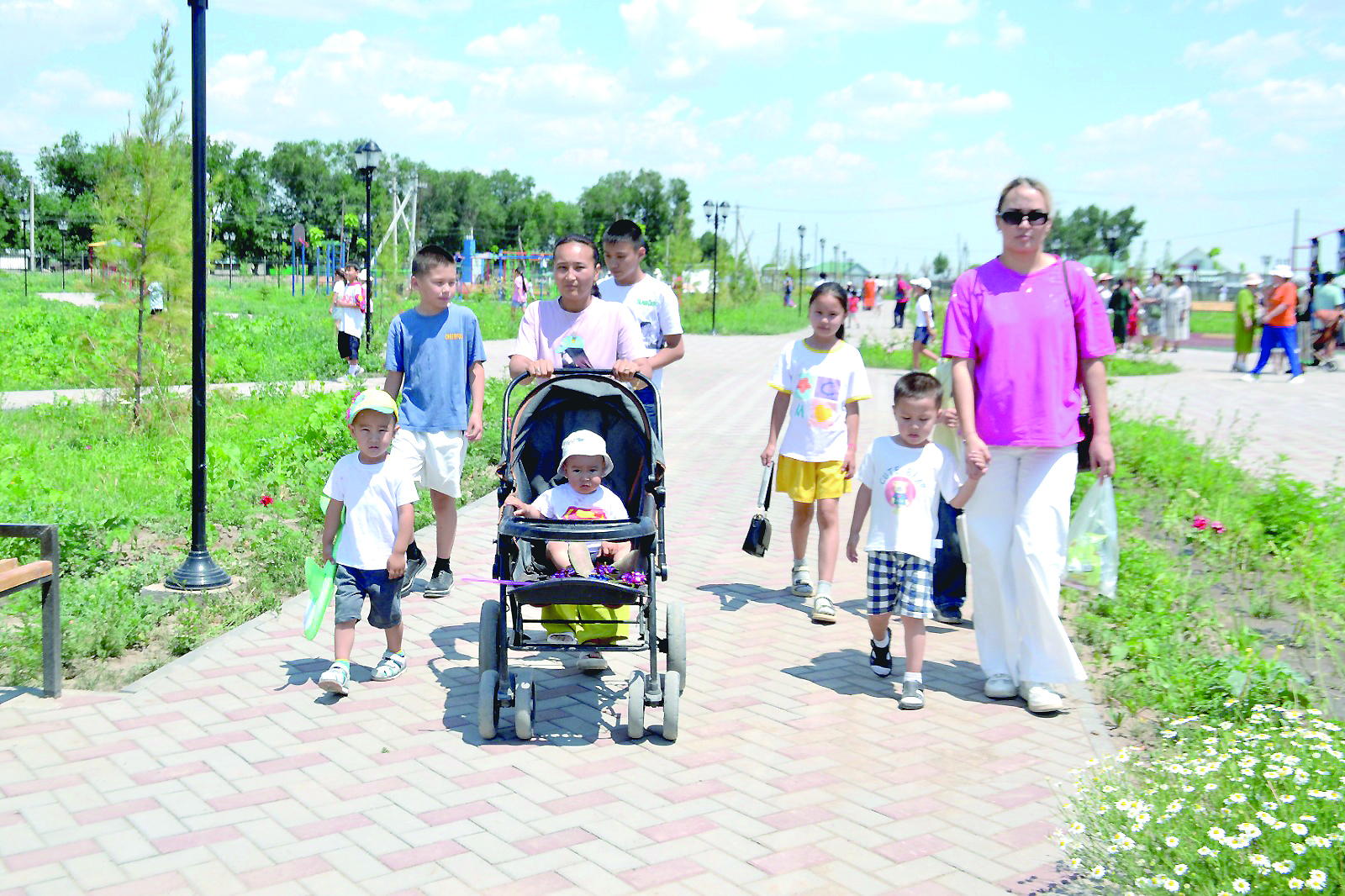 Ауыл сәніне айналған саябақ