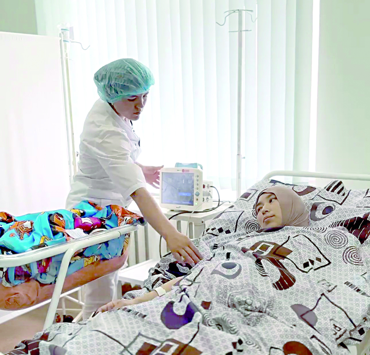 Өмірге үшем келді