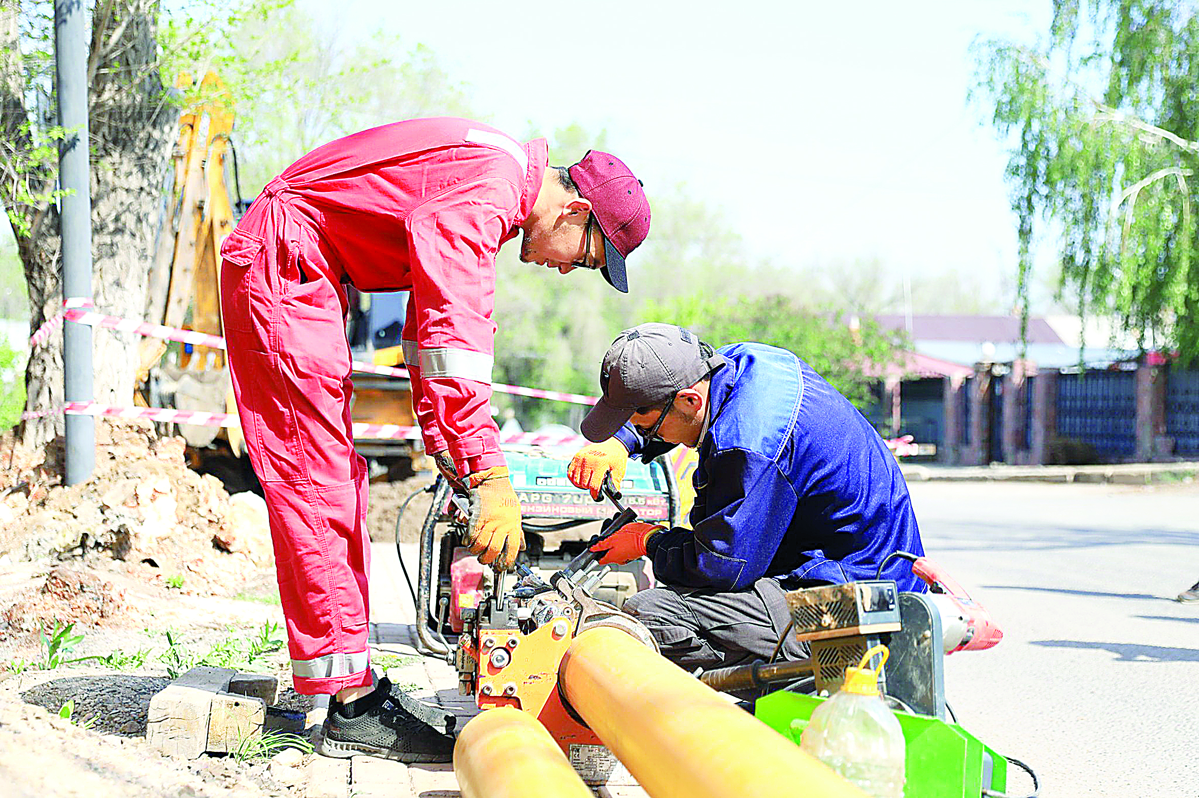 Көгілдір отынға көпшілік риза