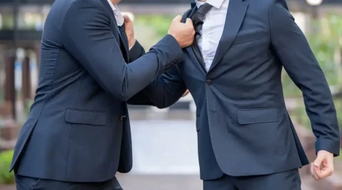 Ақмола облысында екі шенеунік төбелес шығарды