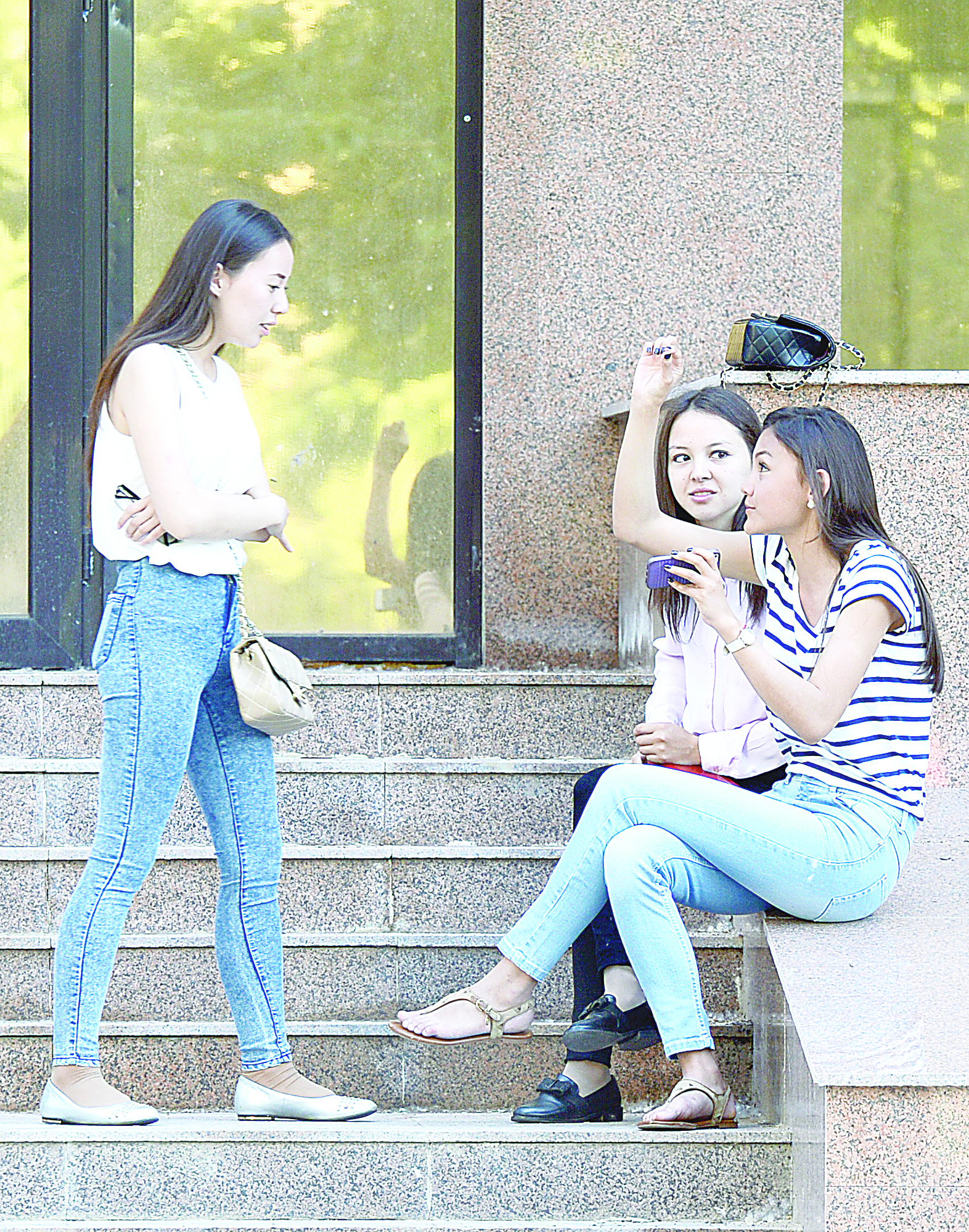 Ауыл баласының аты озды