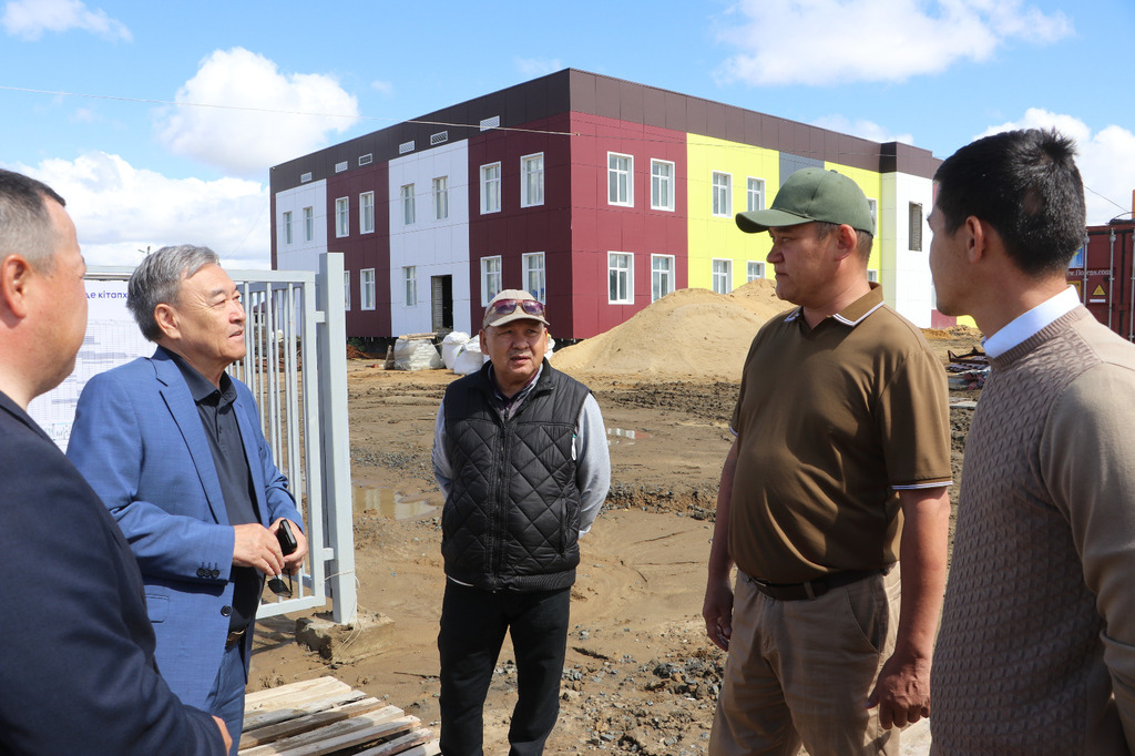 Құрылыс жұмысымен танысты