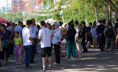 Жұмыстың түр-түрін ұсынған жәрмеңке