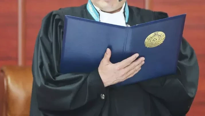 ШҚО-да қос шенеунік сотталды