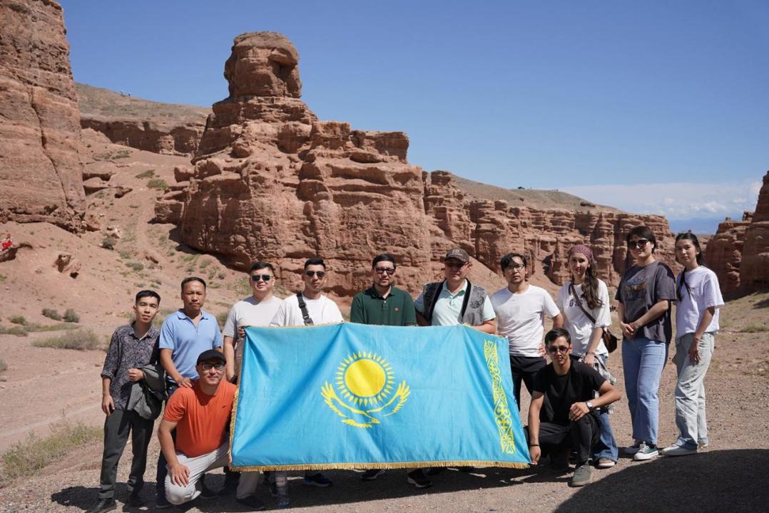 Әдеби тур басталды