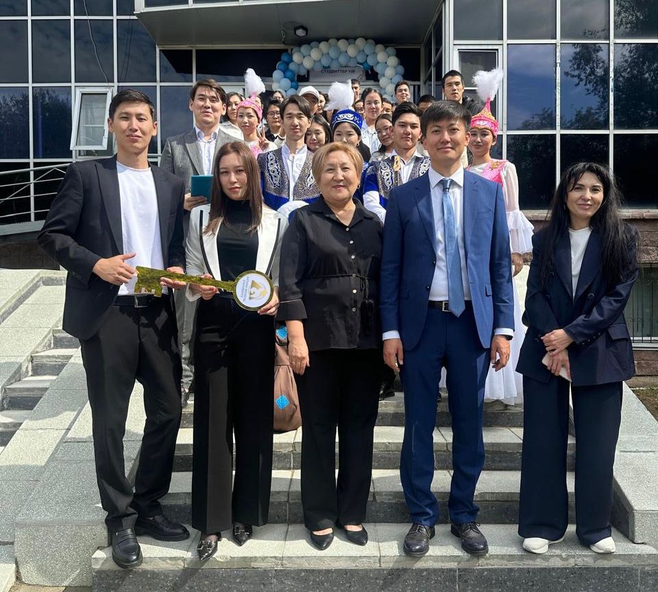 400 орын резервте тұр