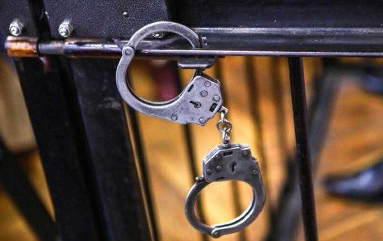 Әкімнің үйін үптеп кетті