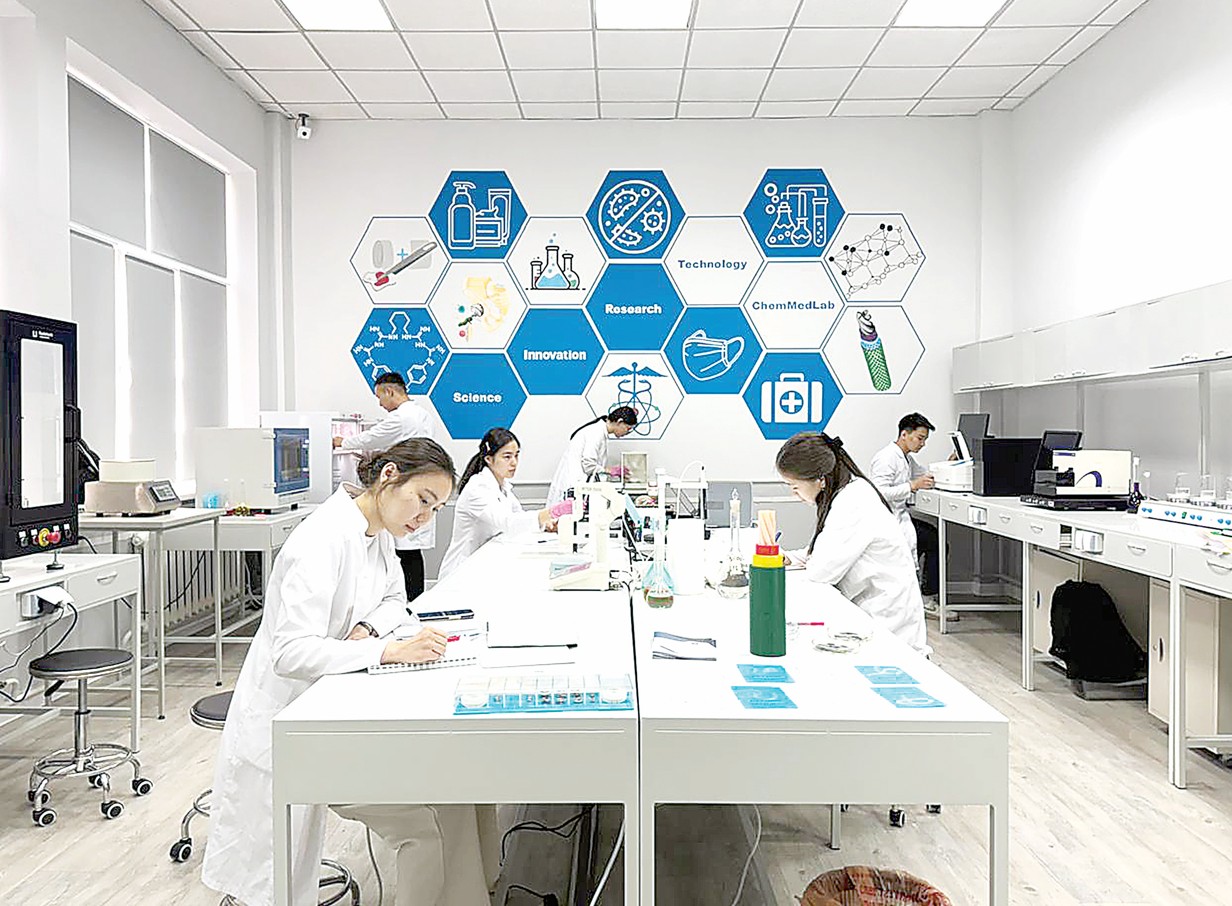 Бактерияға қарсы наножабынды жіп